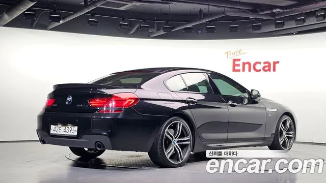 BMW 6-Series 2018 thumb 2