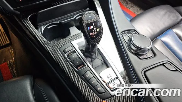 BMW 6-Series 2018 thumb 9