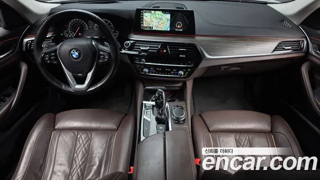 BMW 5 серии 2018 thumb 7