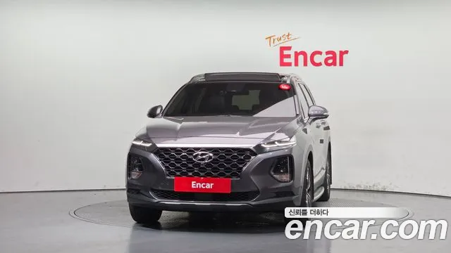 Hyundai Santa Fe 2018 thumb 3