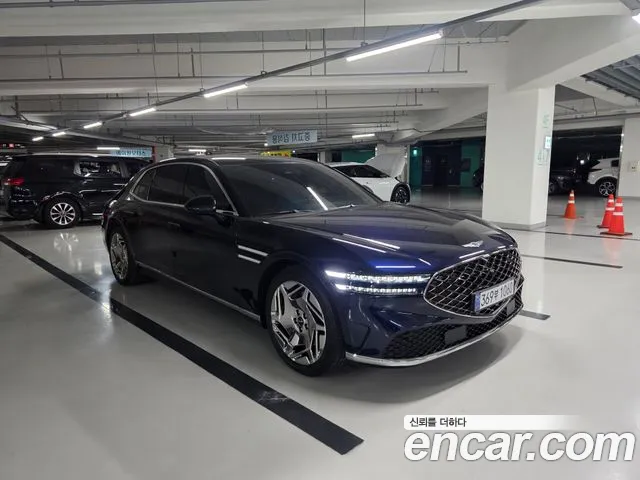 Genesis G90 2022 thumb 11