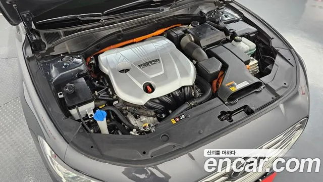 Hyundai Grandeur 2017 thumb 6