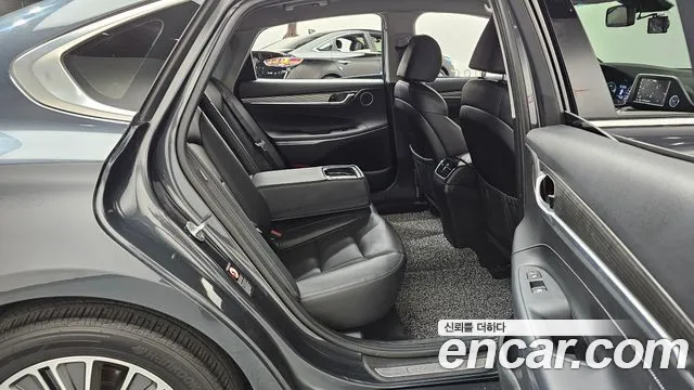 Hyundai Grandeur 2017 thumb 11