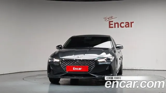 Genesis G70 2018 thumb 3