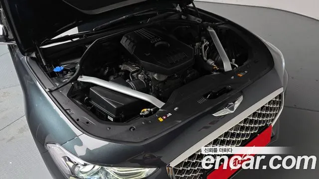 Genesis G70 2018 thumb 6