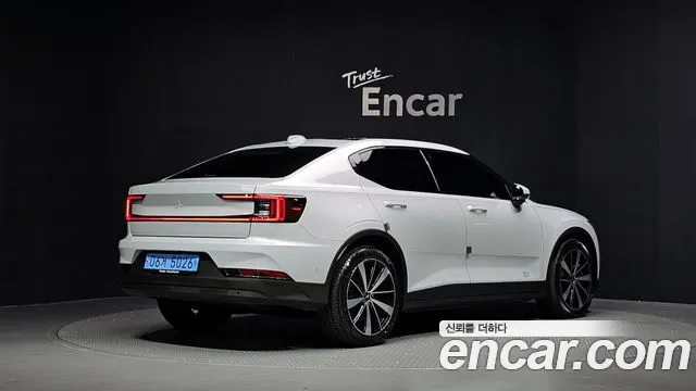 Polestar 2 2022 thumb 2
