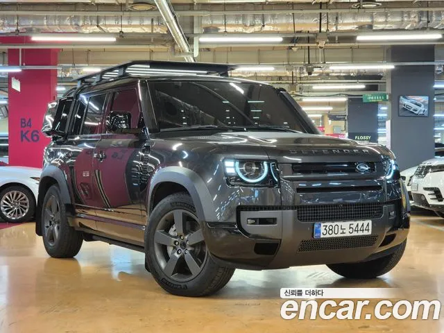 Land Rover Defender 2026 thumb 12