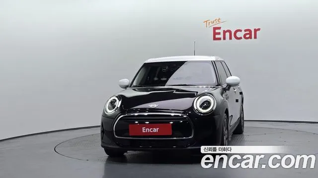 Mini Hatch 2023 thumb 3