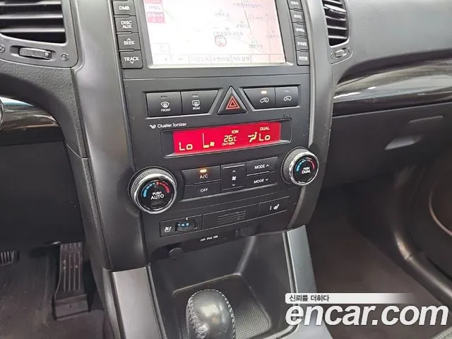 Kia Sorento 2010 thumb 10