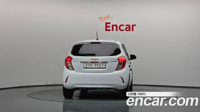 Chevrolet Spark 2018 thumb 4