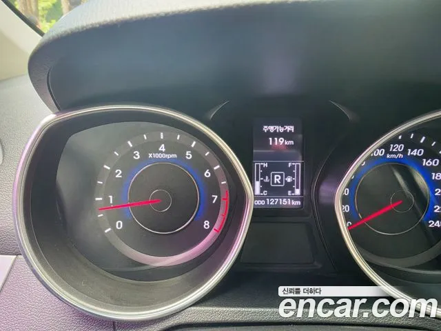 Hyundai Avante 2013 thumb 3