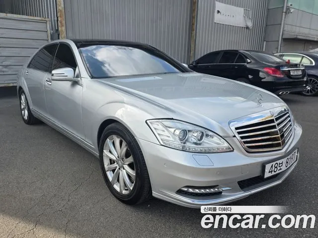 Mercedes-Benz S-Класс 2011 thumb 2