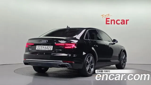 Audi A4 2019 thumb 2