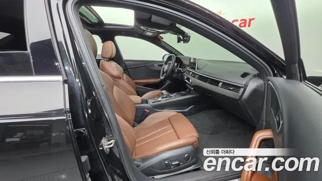 Audi A4 2019 thumb 10