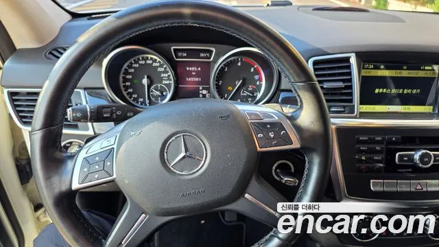 Mercedes-Benz M-class 2012 thumb 8