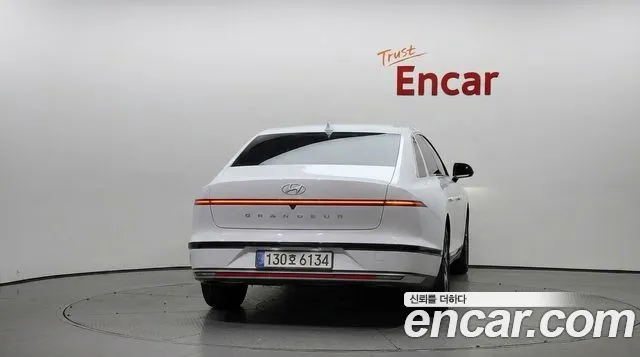 Hyundai Grandeur 2023 thumb 4