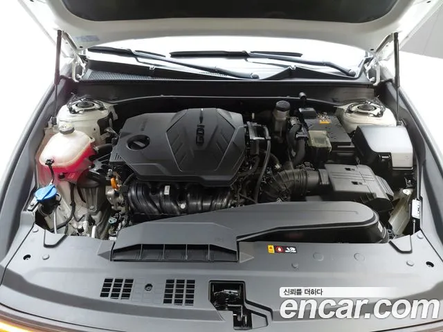 Hyundai Grandeur 2023 thumb 6