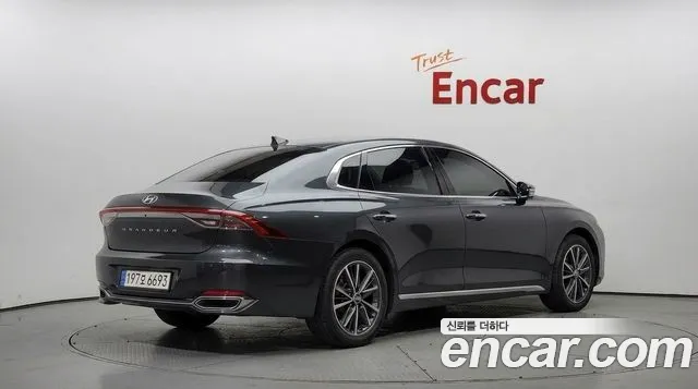 Hyundai Grandeur 2022 thumb 2