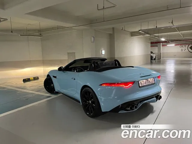 Jaguar F-Type 2013 thumb 4