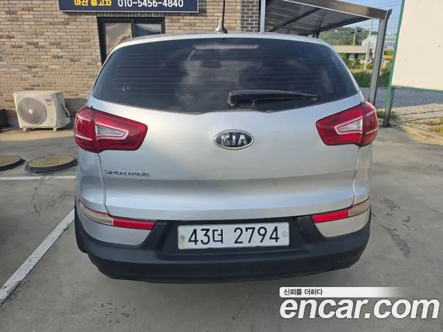 Kia Sportage 2012 thumb 6