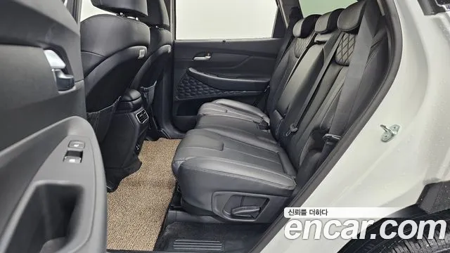 Hyundai Santa Fe 2023 thumb 10
