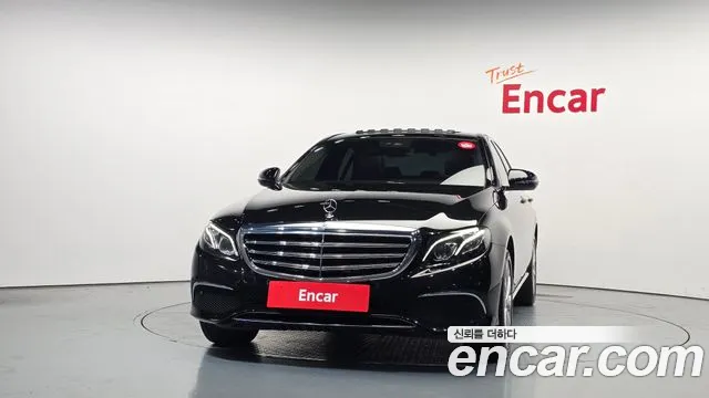 Mercedes-Benz E-Класс 2019 thumb 3