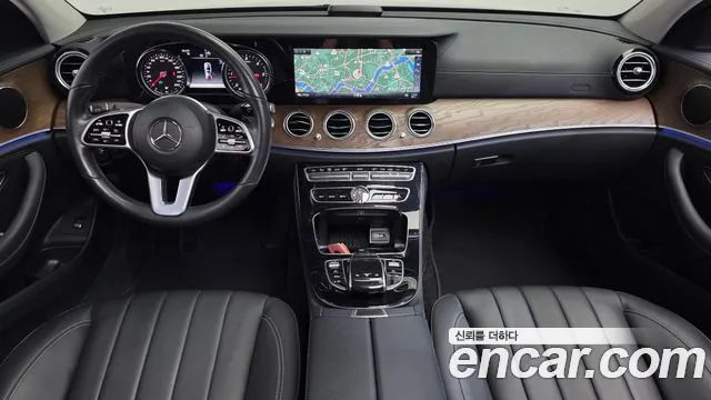 Mercedes-Benz E-Класс 2019 thumb 7