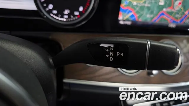 Mercedes-Benz E-Класс 2019 thumb 9
