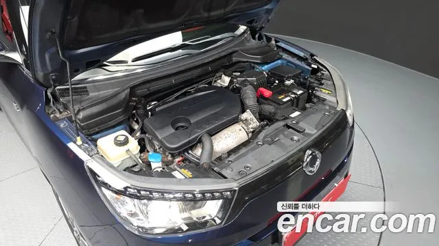 KG_Mobility_Ssangyong TIBOLI 2015 thumb 6