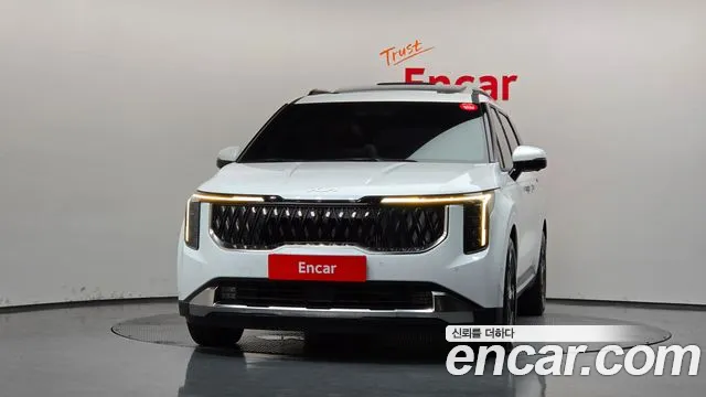 Kia Carnival 2024 thumb 3