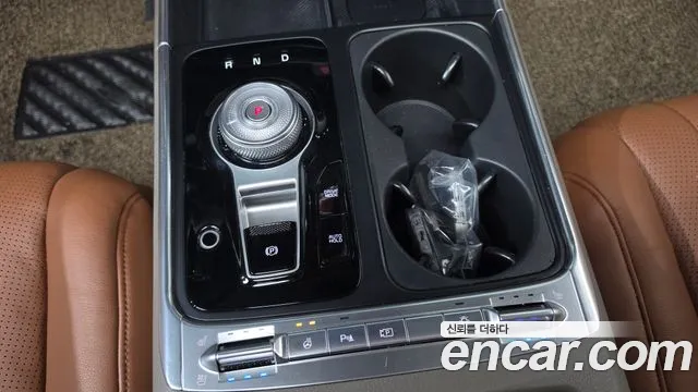 Kia Carnival 2024 thumb 9