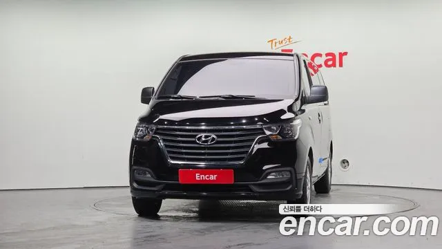 Hyundai Starex 2020 thumb 3