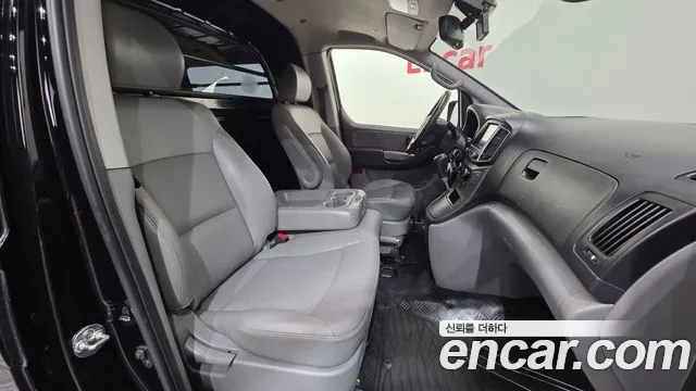 Hyundai Starex 2020 thumb 10