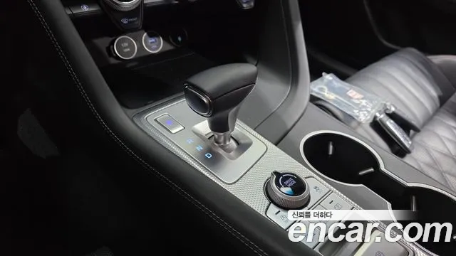 Genesis G70 2021 thumb 9