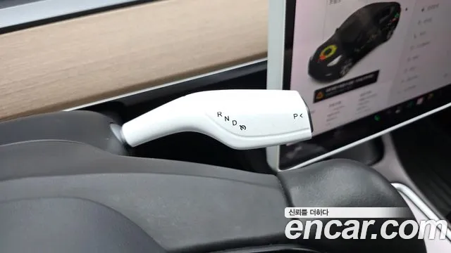 Tesla Model Y 2021 thumb 9