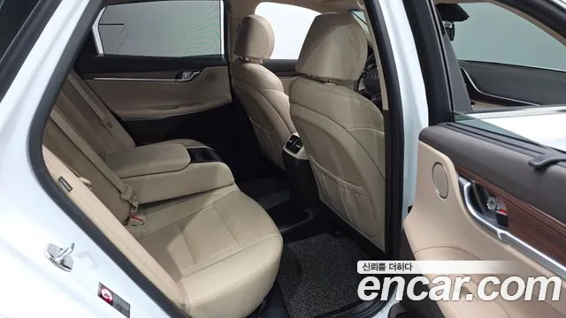 Hyundai Grandeur 2018 thumb 11