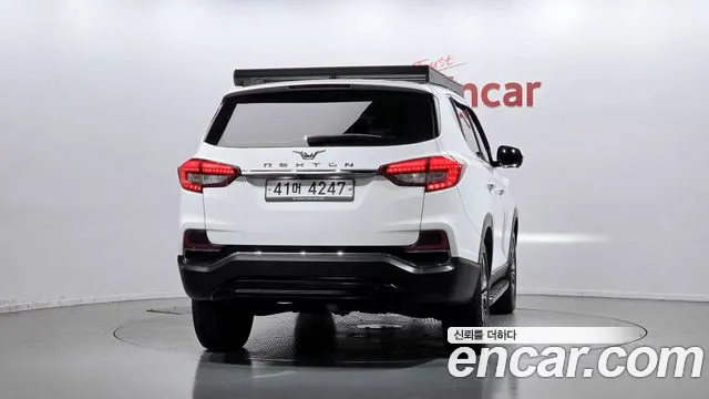 KG_Mobility_Ssangyong Rexton 2017 thumb 4
