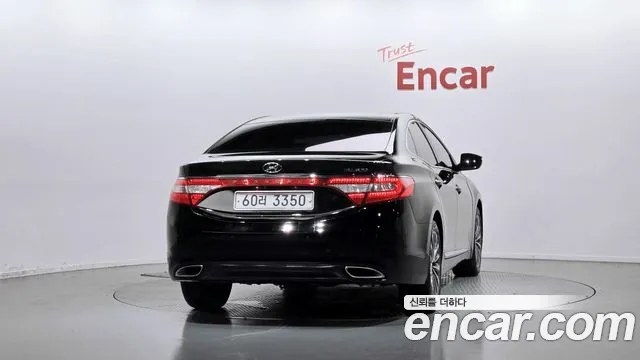 Hyundai Grandeur 2013 thumb 4