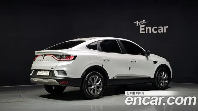 Renault Arkana 2024 thumb 2