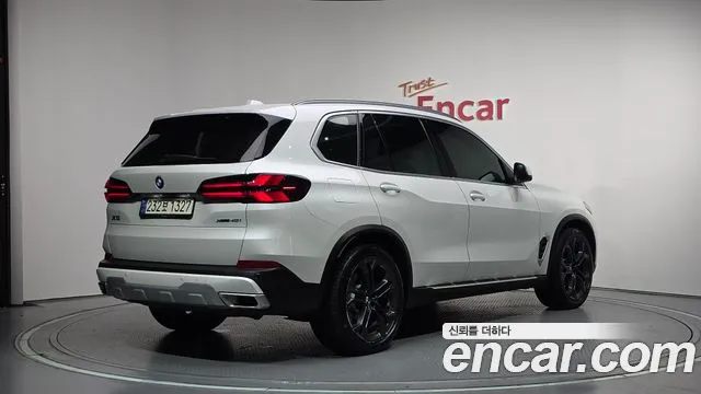 BMW X5 2024 thumb 2