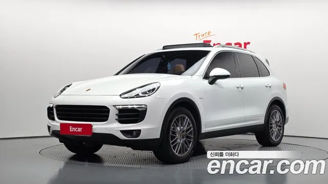 Porsche Cayenne 2016 thumb 11