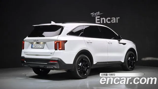 Kia Sorento 2023 thumb 2