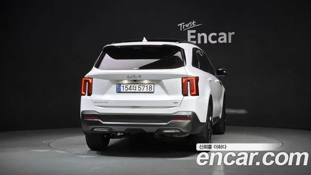 Kia Sorento 2023 thumb 4