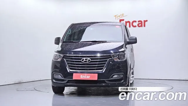 Hyundai Starex 2019 thumb 3