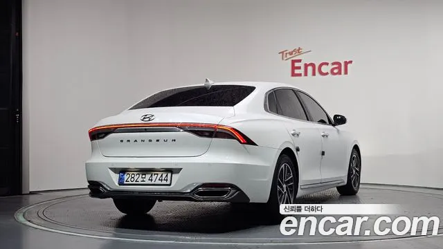 Hyundai Grandeur 2020 thumb 2