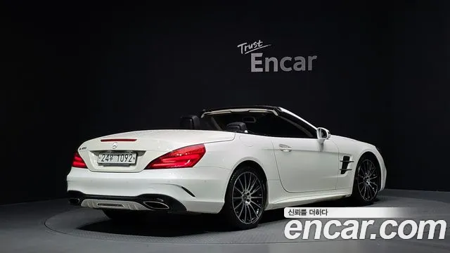 Mercedes-Benz SL-Класс 2018 thumb 2