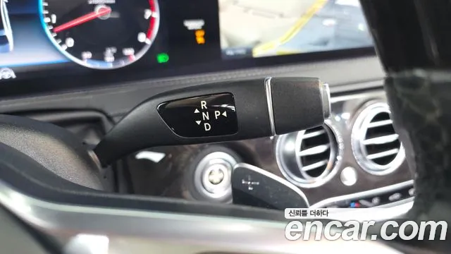 Mercedes-Benz S-Класс 2018 thumb 9