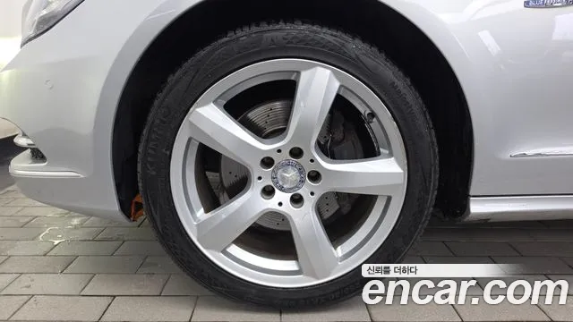 Mercedes-Benz CLS-Class 2012 thumb 5