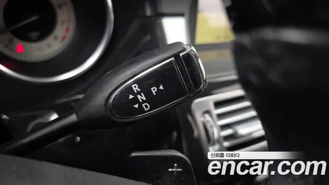 Mercedes-Benz CLS-Class 2012 thumb 9