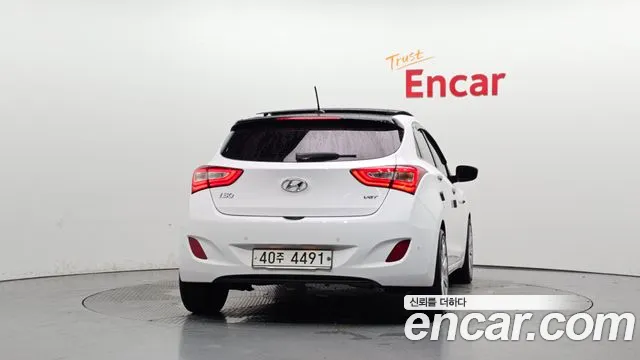 Hyundai i30 2014 thumb 4